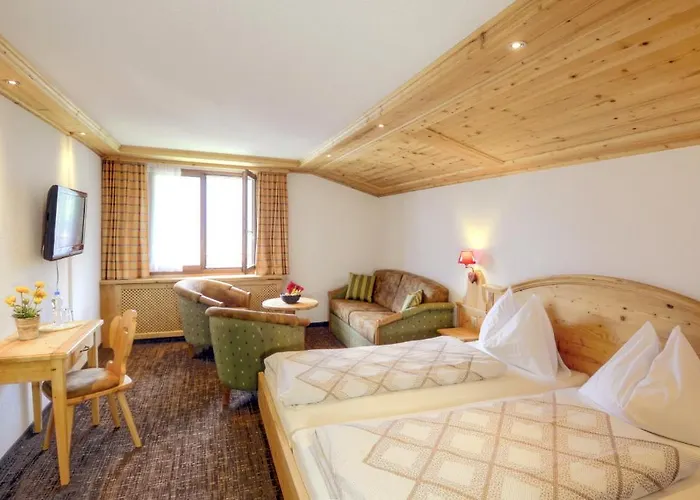 Hotell Restaurant Alpina 3*