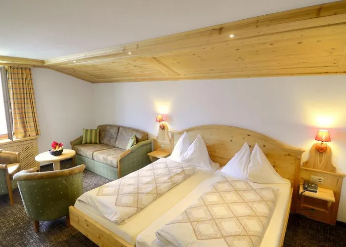 阿尔皮纳餐厅酒店 3*