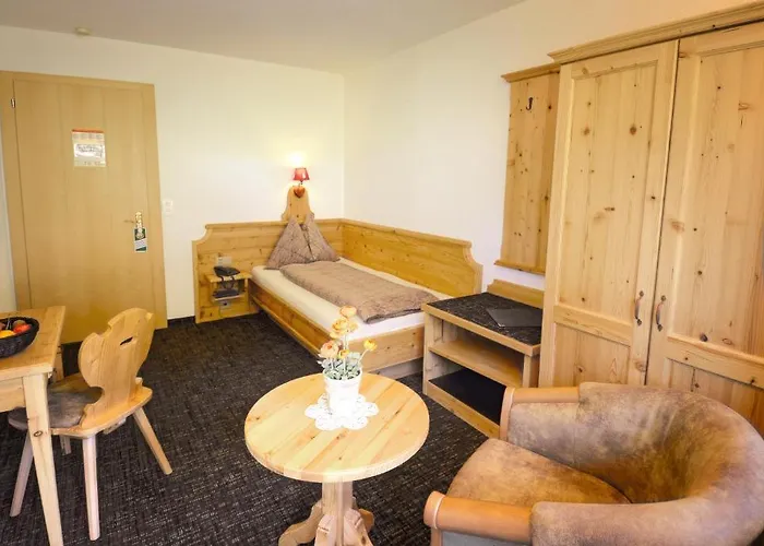 阿尔皮纳餐厅酒店